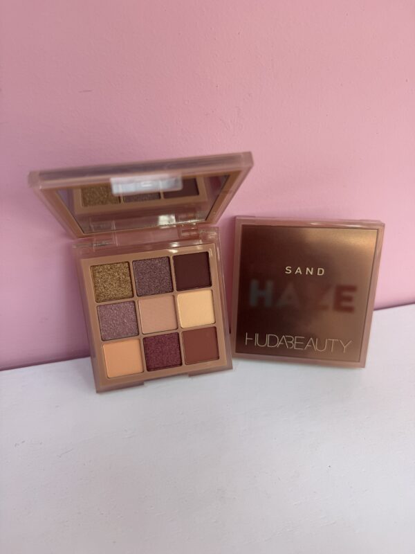Huda Beauty blush - Image 2
