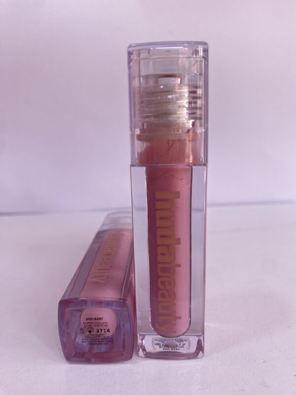 Huda Beauty Lip Gloss