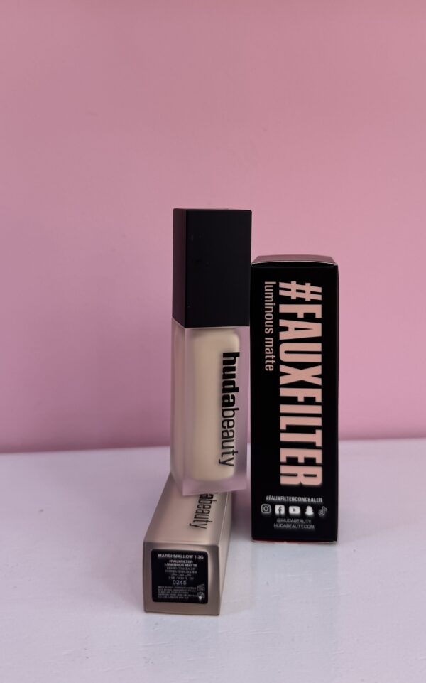 Huda Beauty Concealer - Image 6